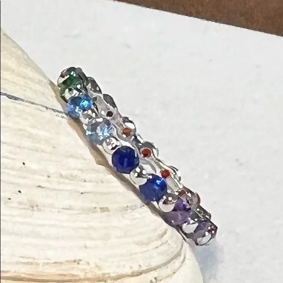 925 Sterling Silver. Ring - Picture 1 of 5